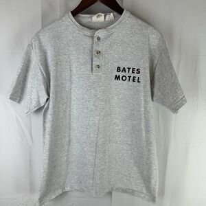 Vintage 90's Embroidered Psycho Bates Motel Single Stitch T Shirt Medium 20x26
